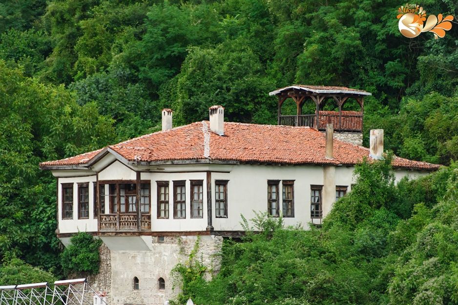 Мелник