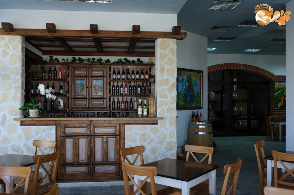 Винарска изба Вила Мелник